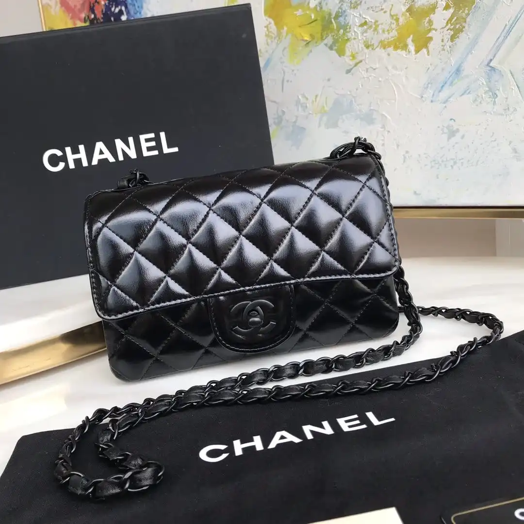 CL FLAP BAG