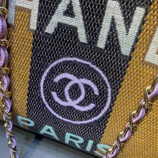 CHANEL SHOPPING BAG