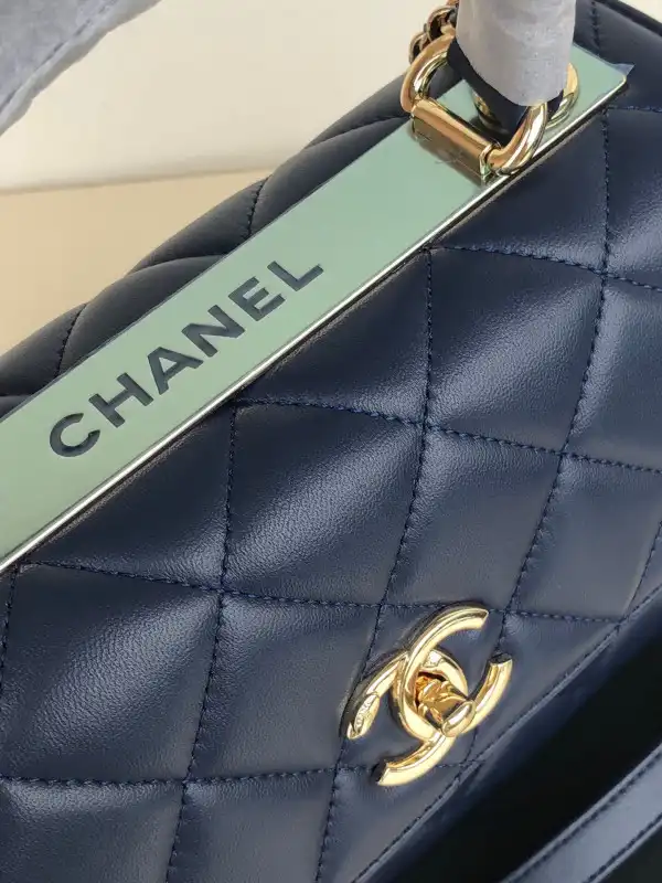 CHANEL TRENDY BAG