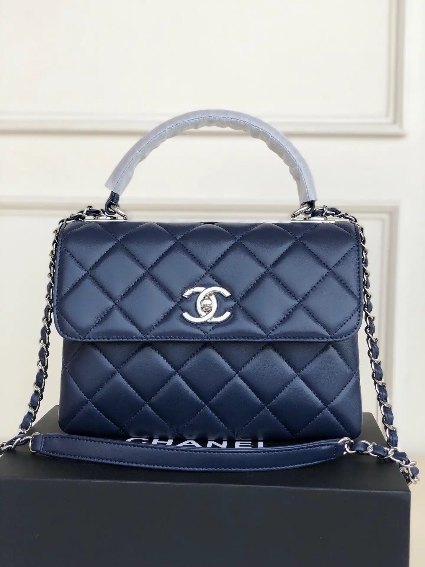 CHANEL TRENDY BAG