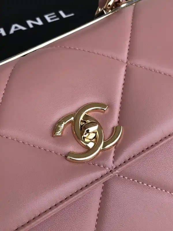 CHANEL TRENDY BAG