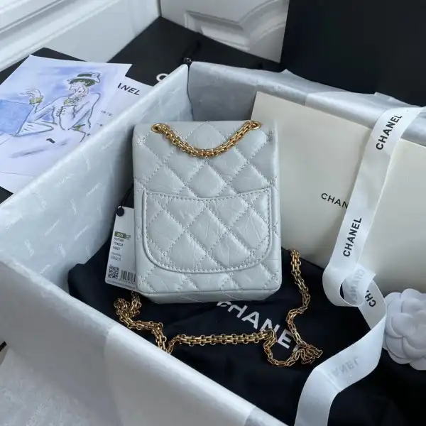 Firstbag Ru CHANEL FLAP BAG