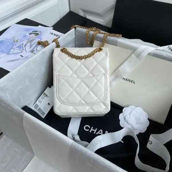 First bag ru CHANEL FLAP BAG