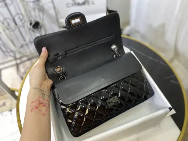 CHANEL FLAP BAG GUN CHAIN