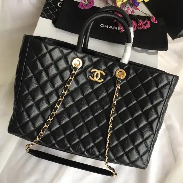 CHANEL TOTE BAG