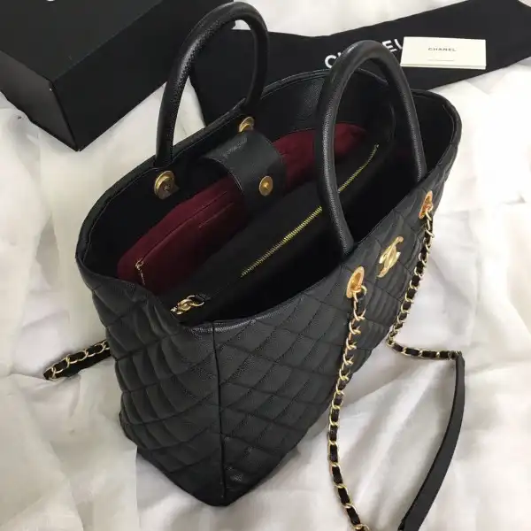 First bag ru CHANEL TOTE BAG