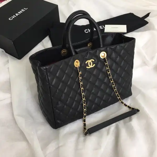 CHANEL TOTE BAG