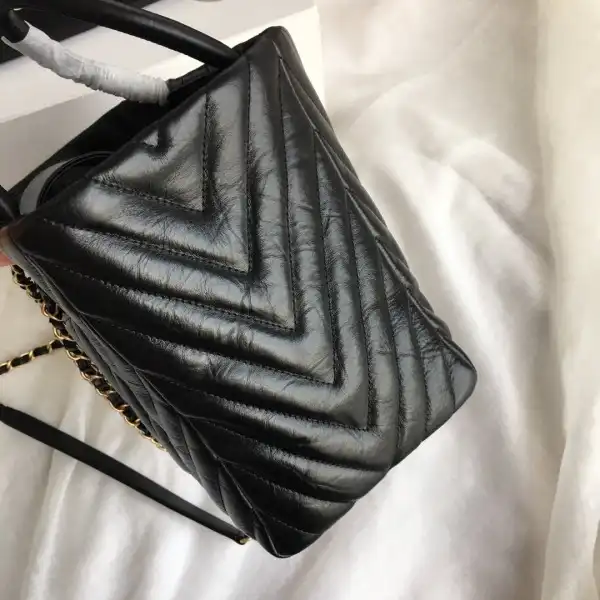 CHANEL TOTE BAG