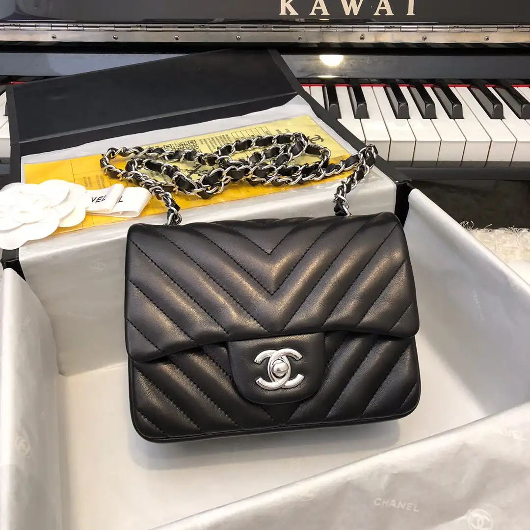 CHANEL FLAP BAG