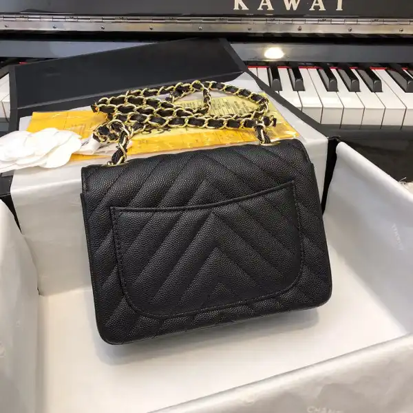 CHANEL FLAP BAG