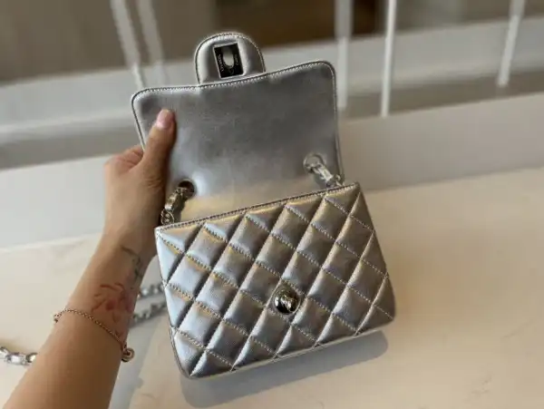 CHANEL FLAP BAG