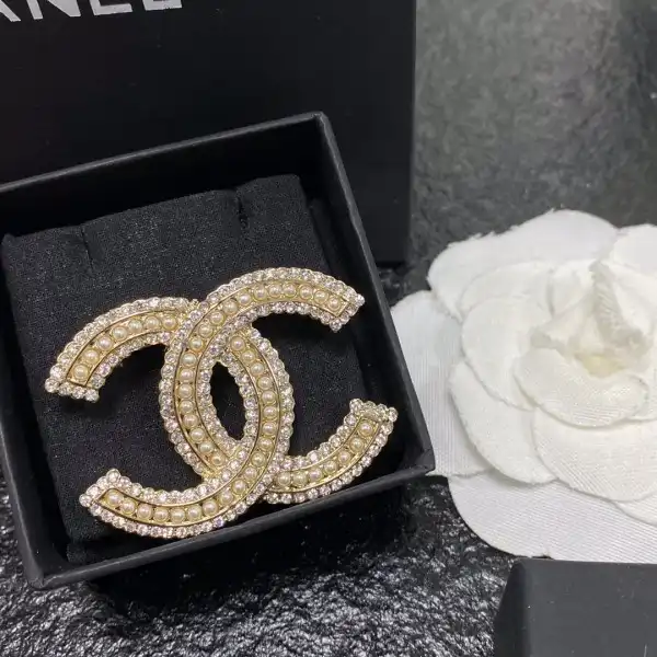 CHANEL BROOCH