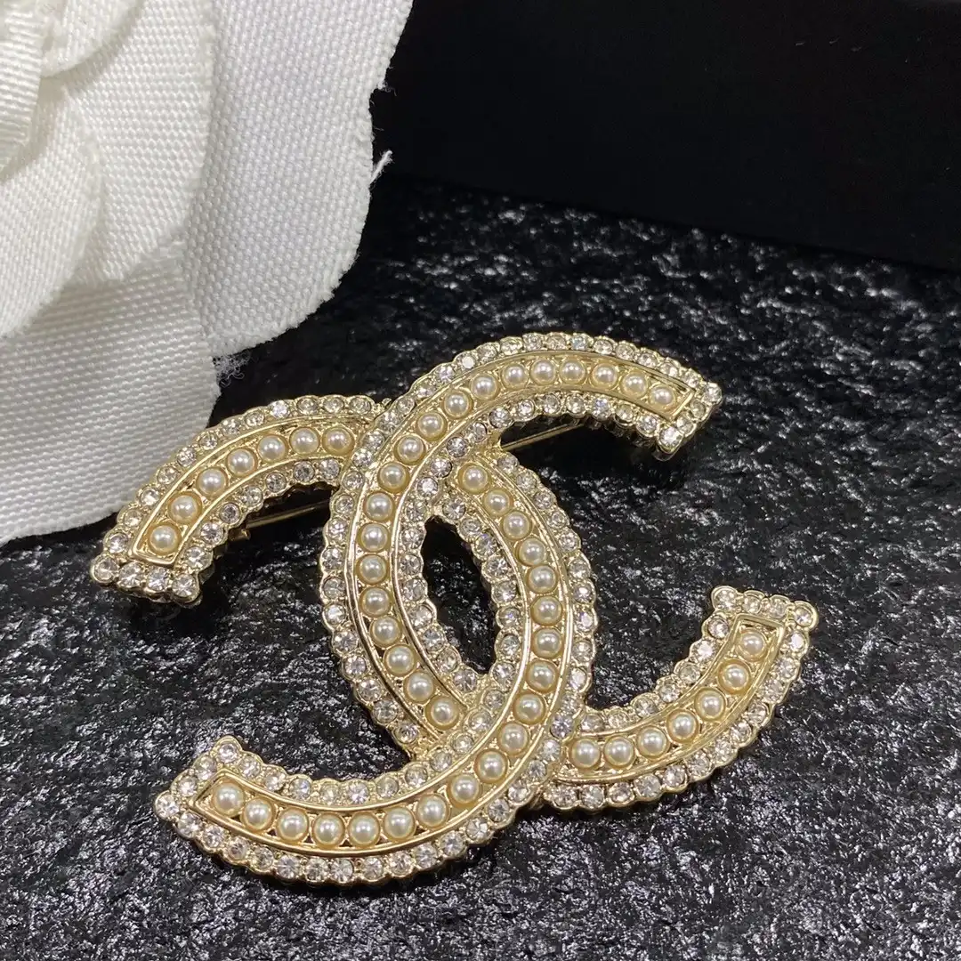 CHANEL BROOCH