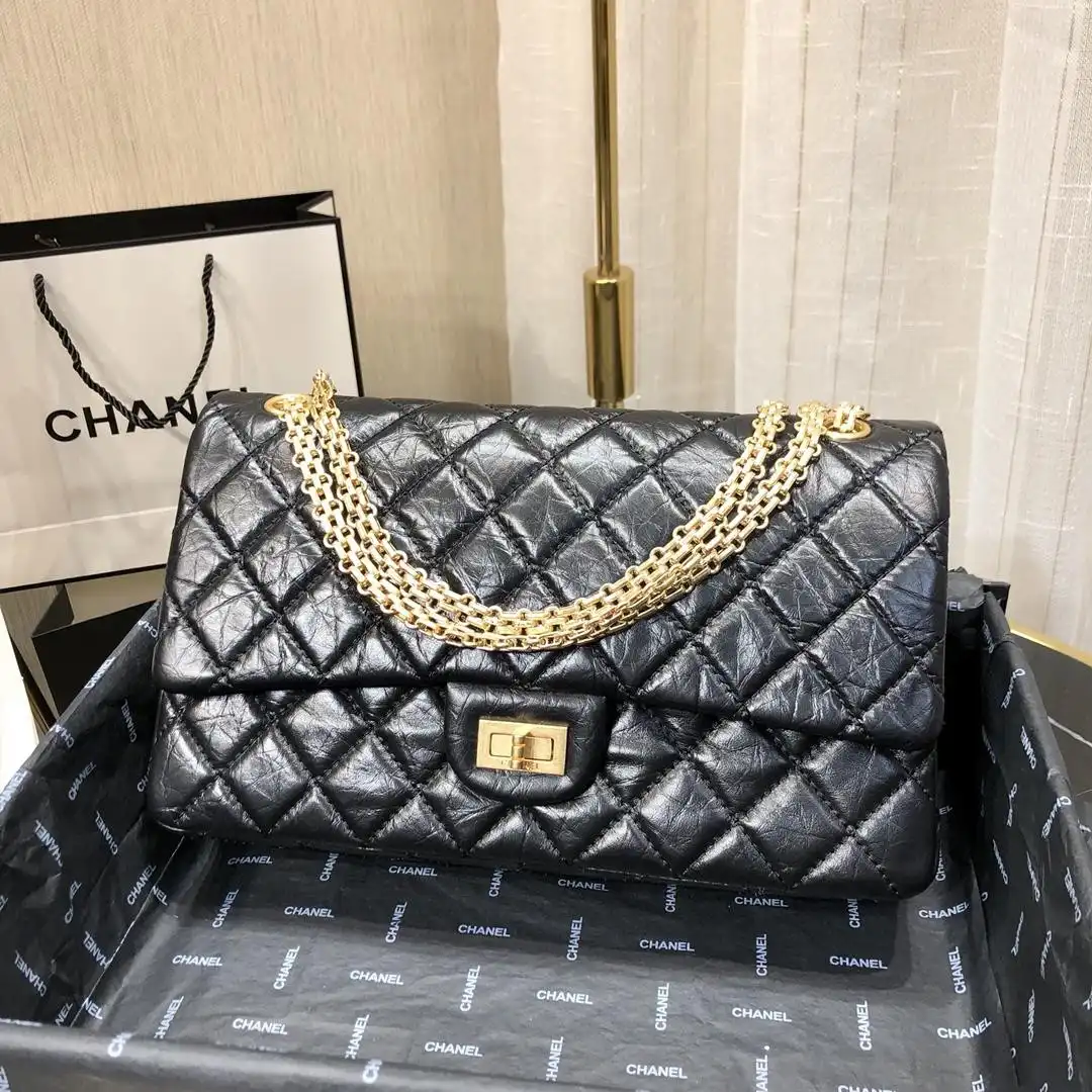 CHANEL FLAP BAG 28cm