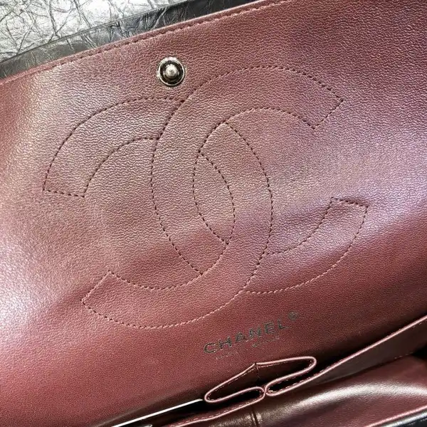 CHANEL FLAP BAG 28cm