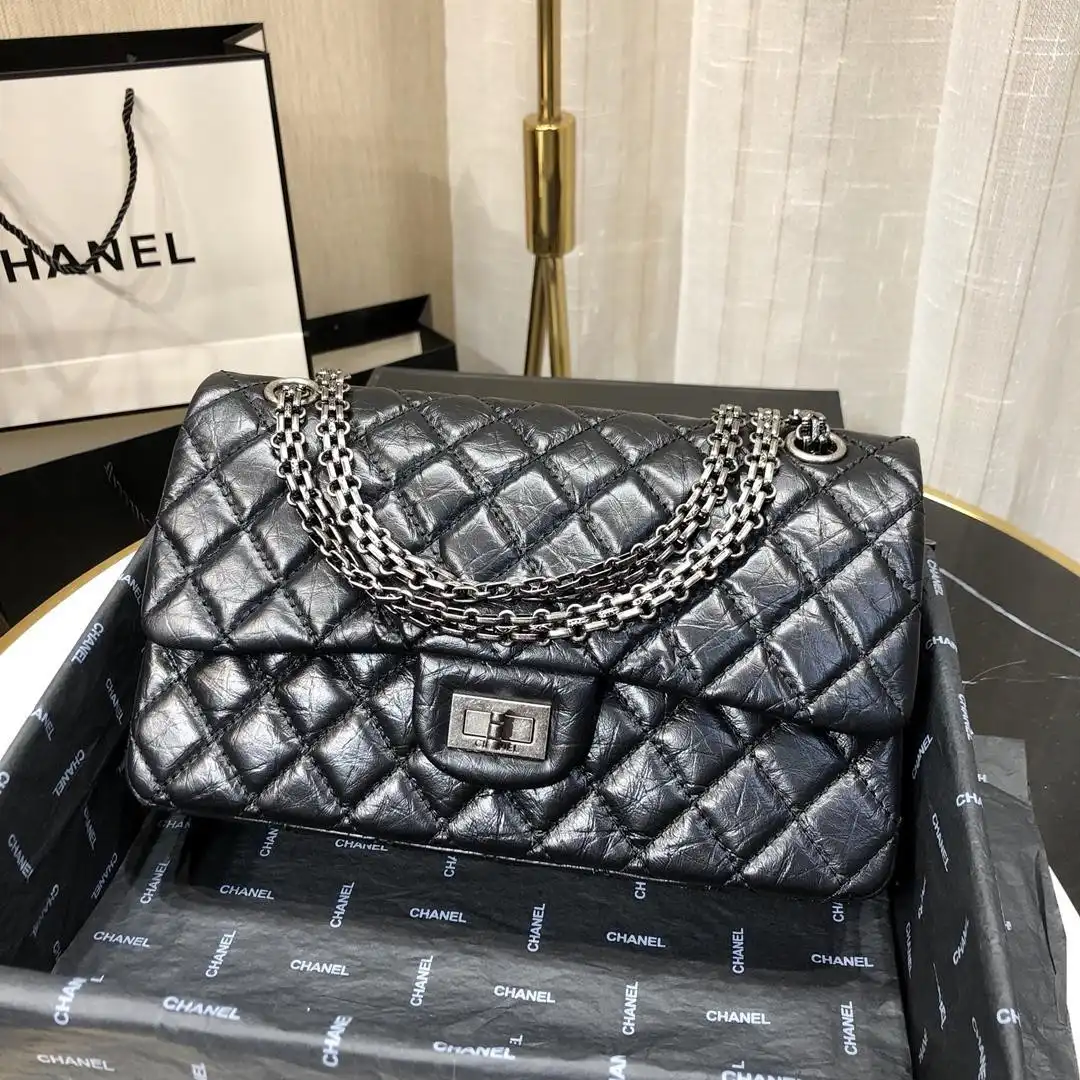 CHANEL FLAP BAG 25cm