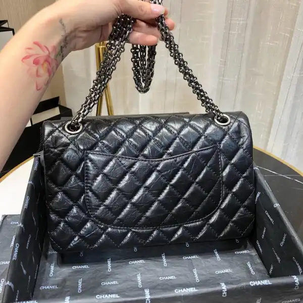 CHANEL FLAP BAG 25cm