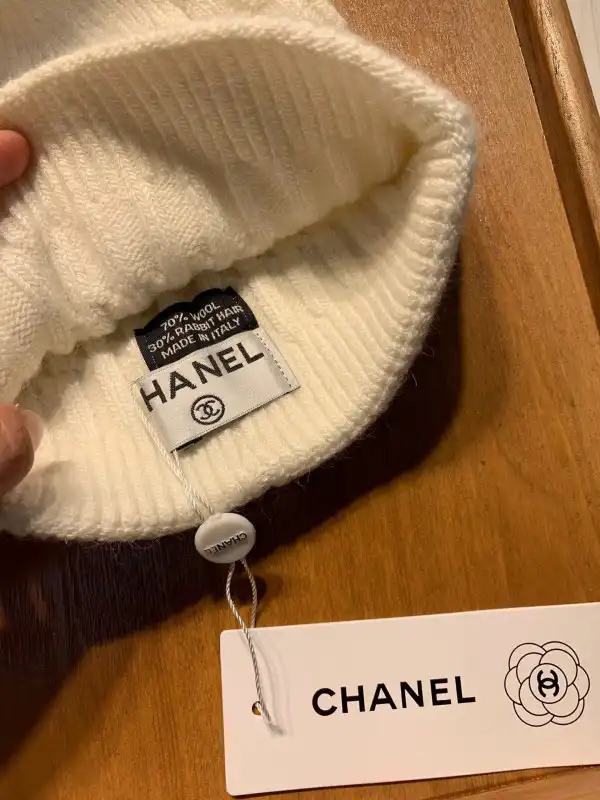 First bag ru CHANEL HAT