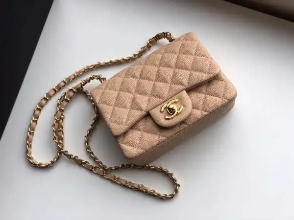 CHANEL FLAP BAG 17CM