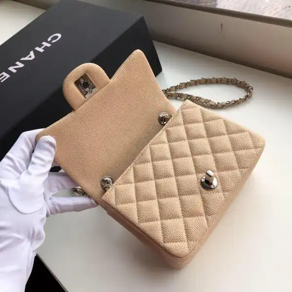 CHANEL FLAP BAG 17CM