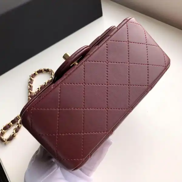 CHANEL FLAP BAG 17CM