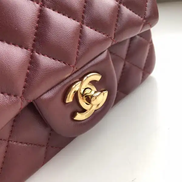 First bag ru CHANEL FLAP BAG 17CM