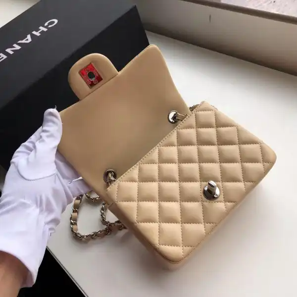 CHANEL FLAP BAG 17CM