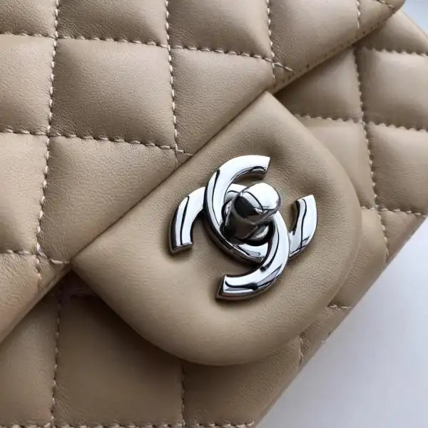 CHANEL FLAP BAG 17CM