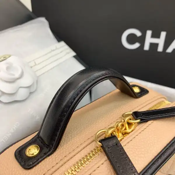 First Bag Ru CHANEL VANITY CASE