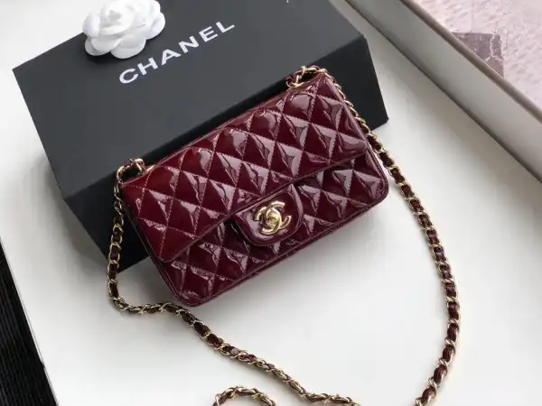 CHANEL FLAP BAG 20CM