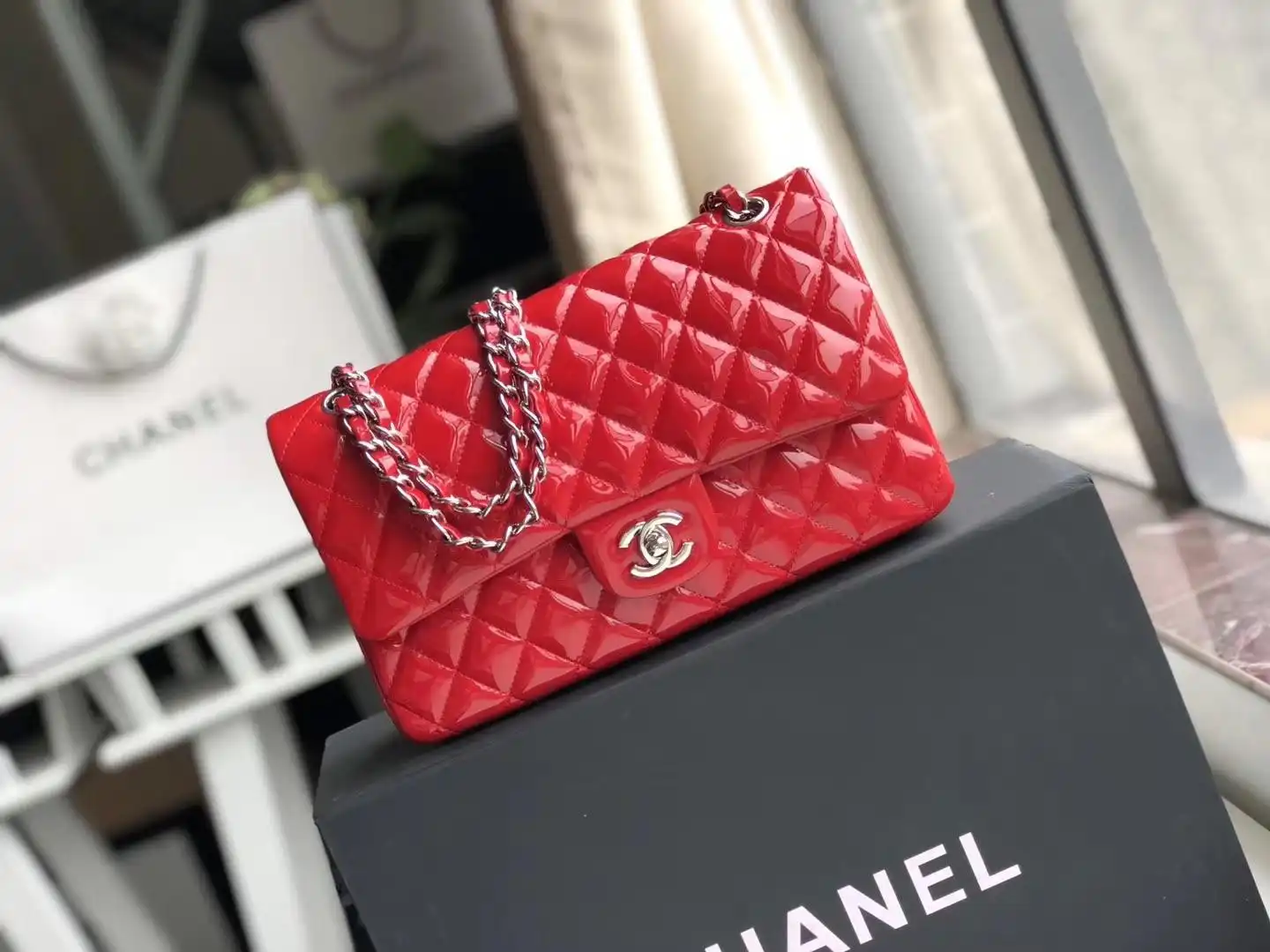 CHANEL FLAP BAG 2.55