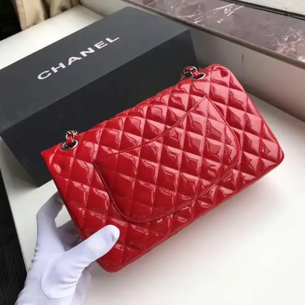 CHANEL FLAP BAG 2.55