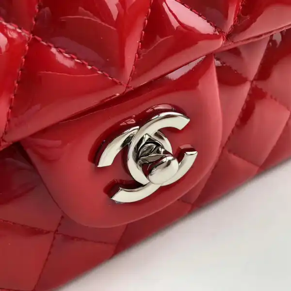 CHANEL FLAP BAG 2.55