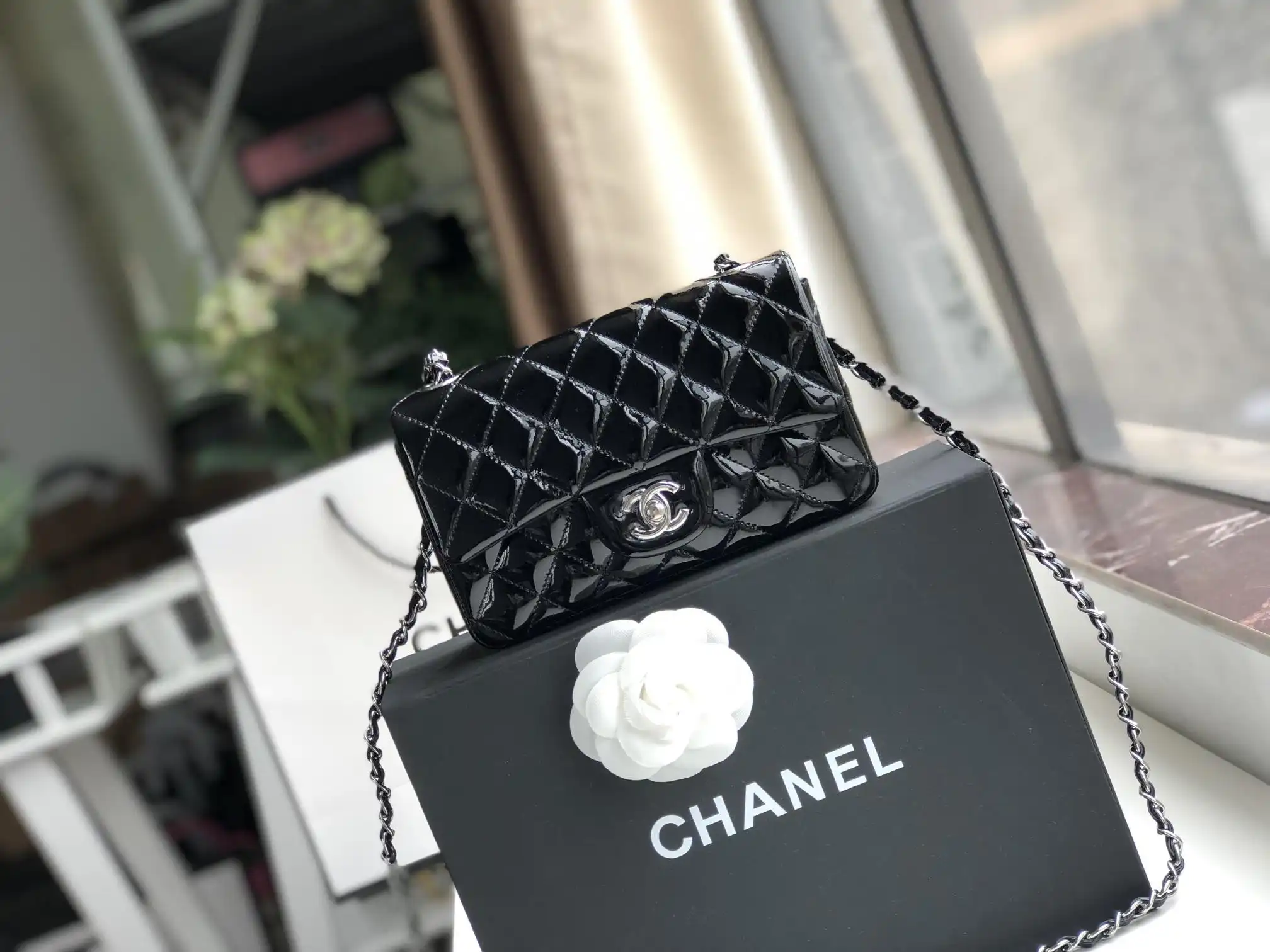 First Bag Ru CHANEL FLAP BAG 20CM