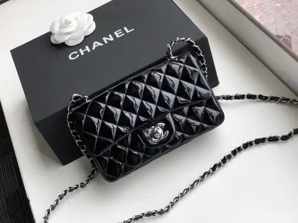 First Bag Ru CHANEL FLAP BAG 20CM