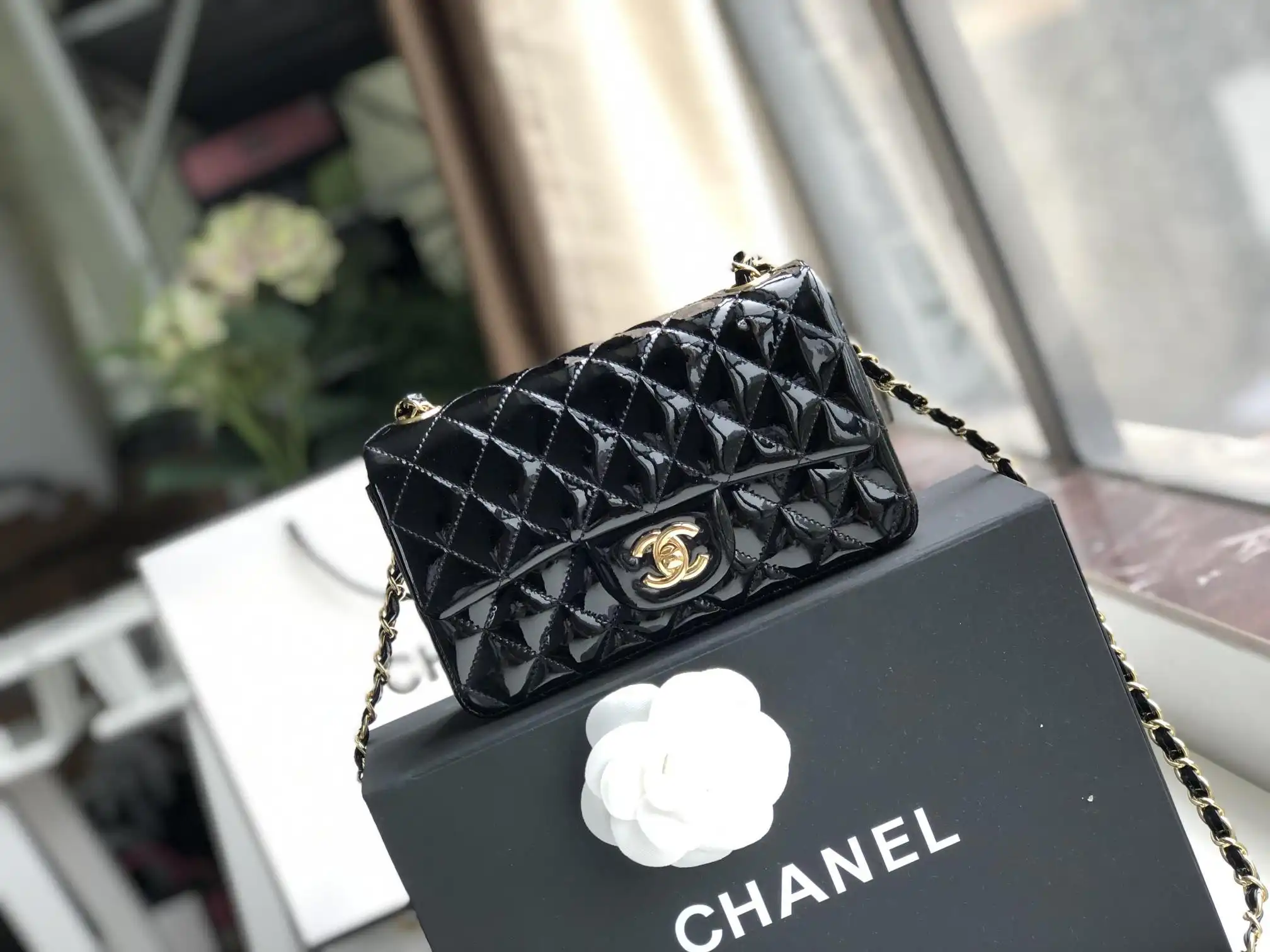 CL FLAP BAG 20CM