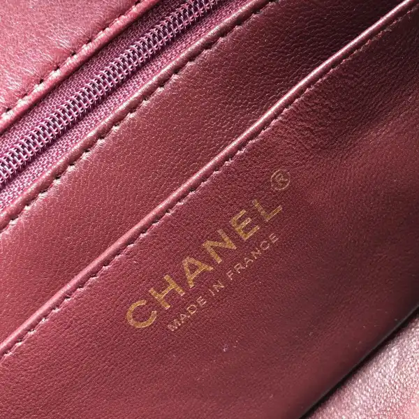 CHANEL FLAP BAG 20CM