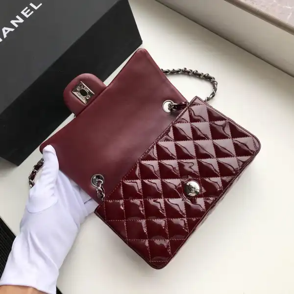 CHANEL FLAP BAG 20CM