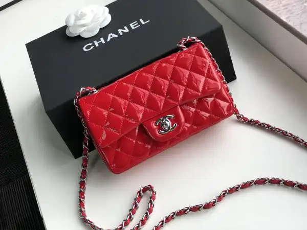 CHANEL FLAP BAG 20CM