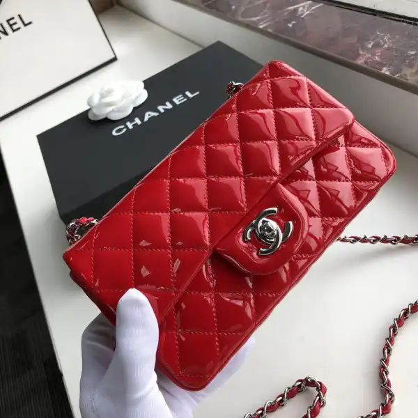 CHANEL FLAP BAG 20CM