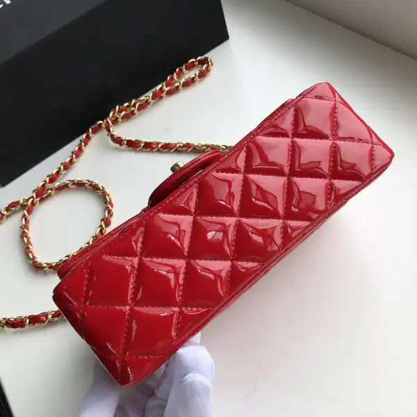 CHANEL FLAP BAG 20CM