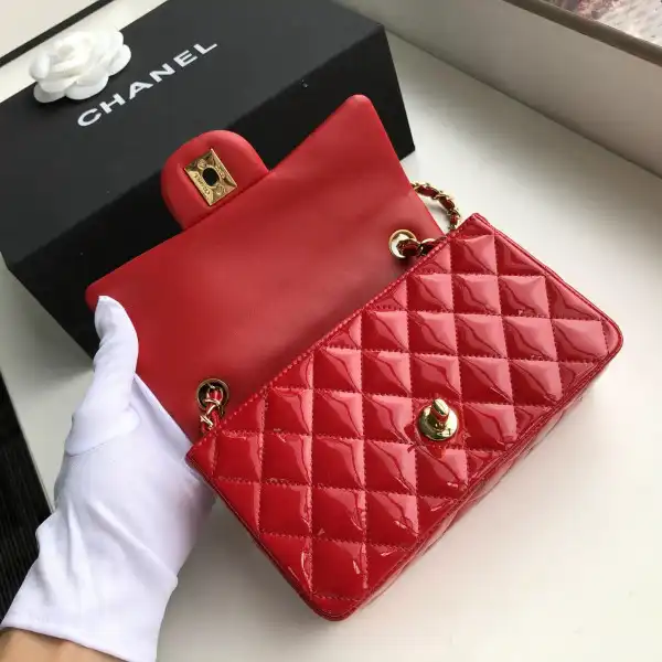 CHANEL FLAP BAG 20CM