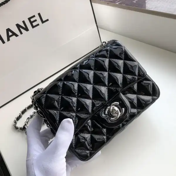 First bag ru CHANEL FLAP BAG 17CM