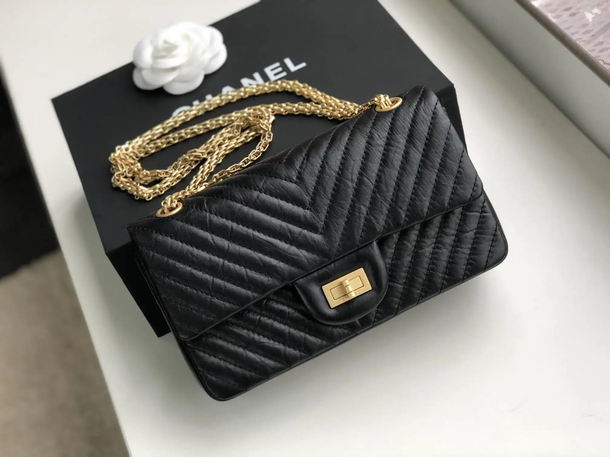 Firstbag Ru CHANEL FLAP BAG 25cm 28cm