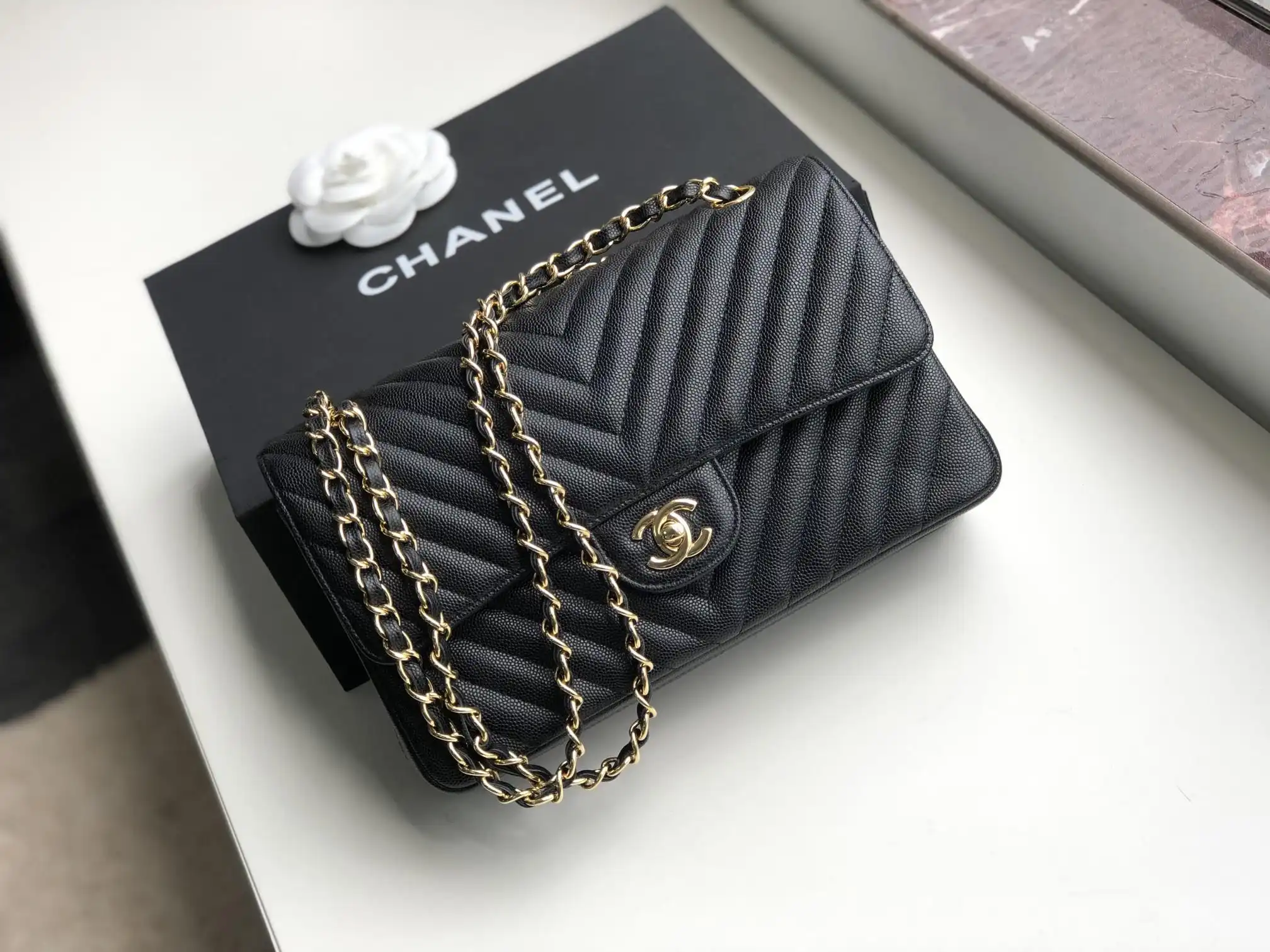 CHANEL FLAP BAG CAVIAR 25.5cm