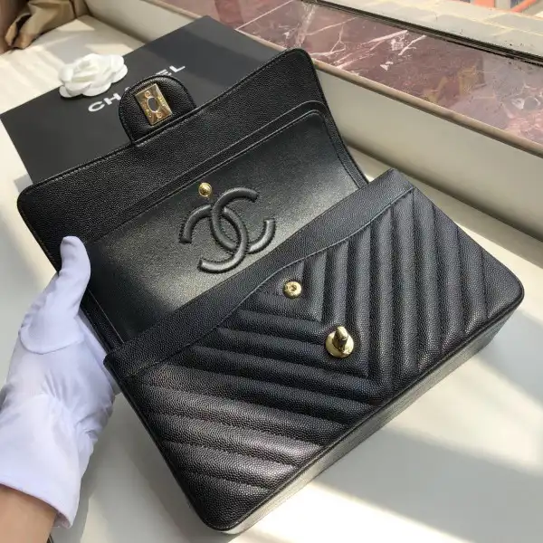 CHANEL FLAP BAG CAVIAR 25.5cm