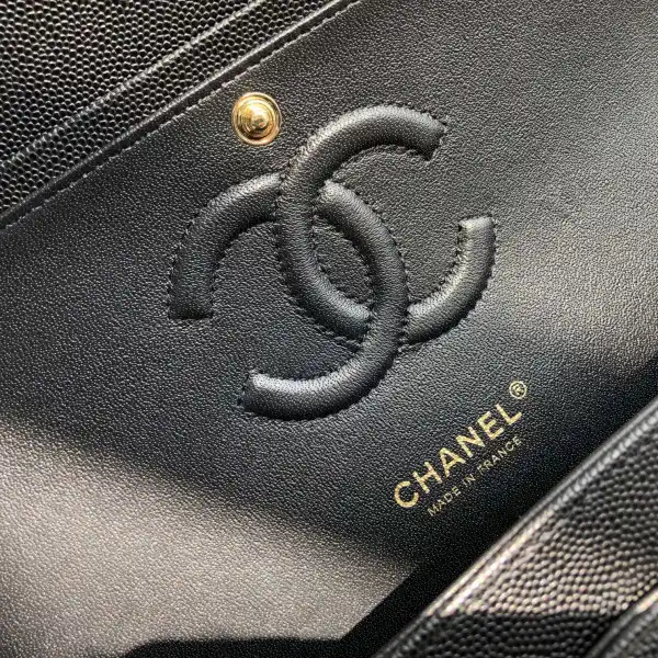 First bag ru CHANEL FLAP BAG CAVIAR 25.5cm