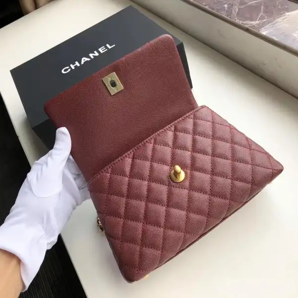 First bag ru CHANEL COCO HANDLE BAG