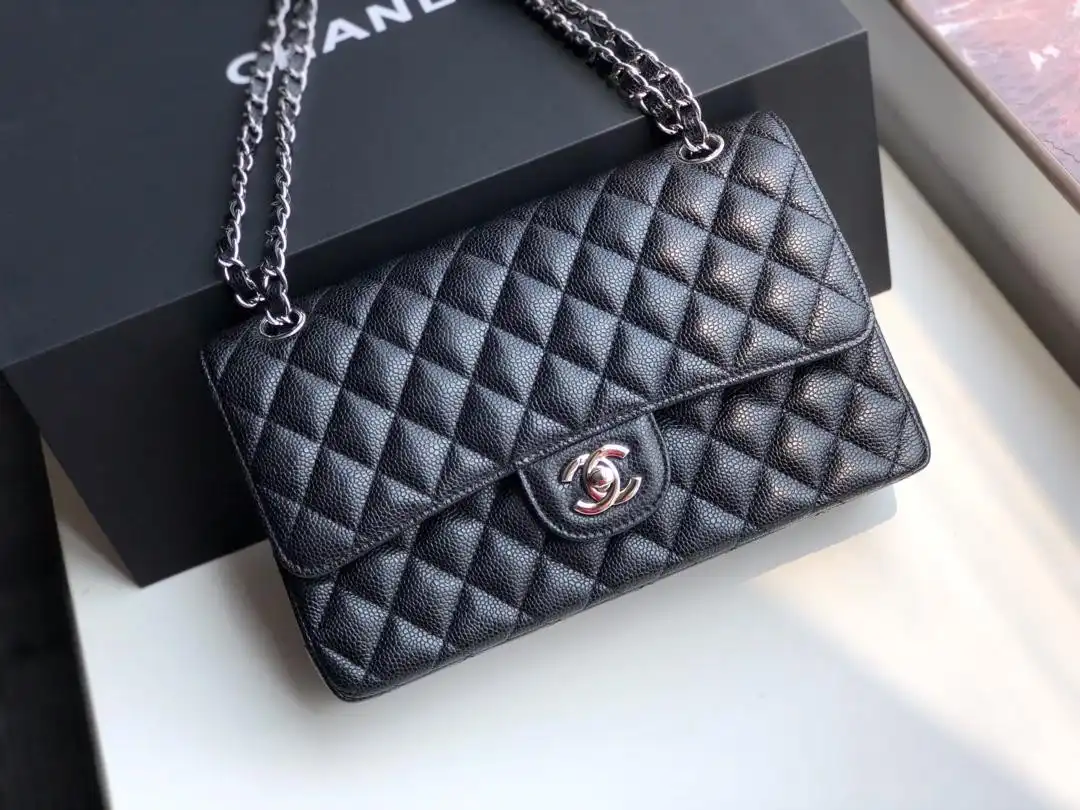 CHANEL FLAP BAG 2.55