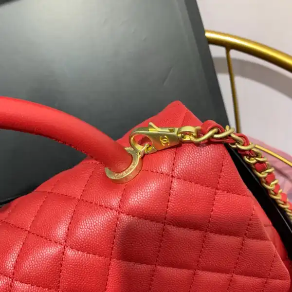 First bag ru CHANEL COCO HANDLE